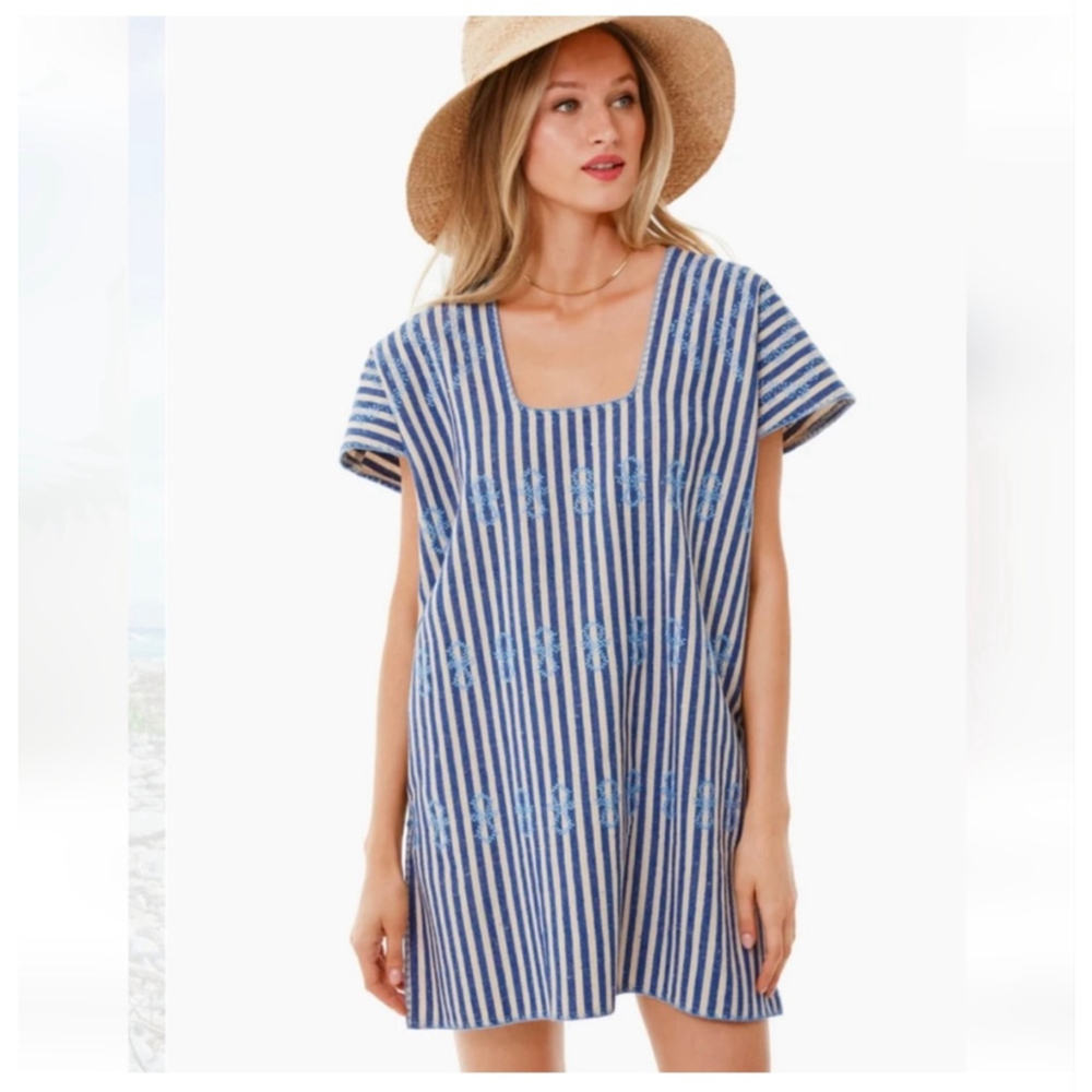 Tuckernuck Blue Striped Mini Sullivan
Cover-up Kaftan Dress, Medium NWOT